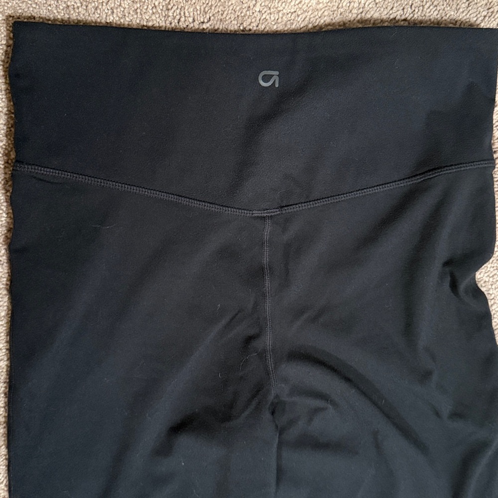GAP fit studio sky high flare leggings - Picture 7 of 8